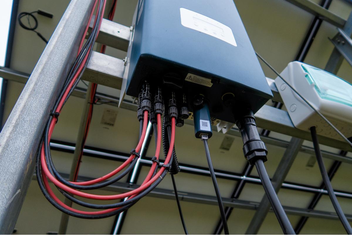 Install solar energy (cape)