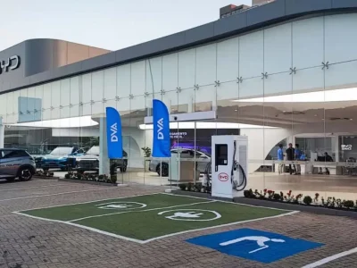 BYD e Tupi Mobilidade lançam serviço inteligente de AutoCarga para veículos da marca em uma parceria inovadora